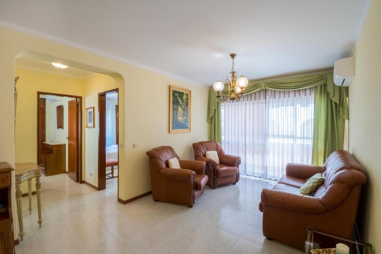 Apartamento Sao Pedro Do Mar Quarteira Exterior photo